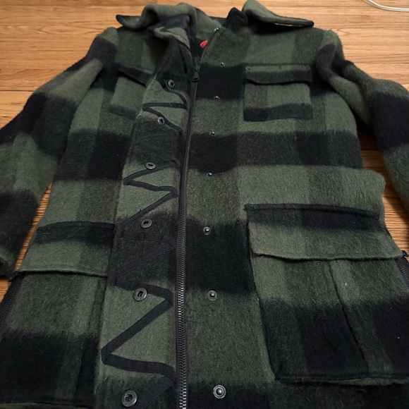 Alice + Olivia Plaid Wool Mohair Shacket Jacket Green/Black - Picture 2 of 8